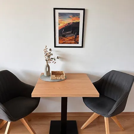 Apartment Stylish Duplex Near Old Town Waterfront Nature *